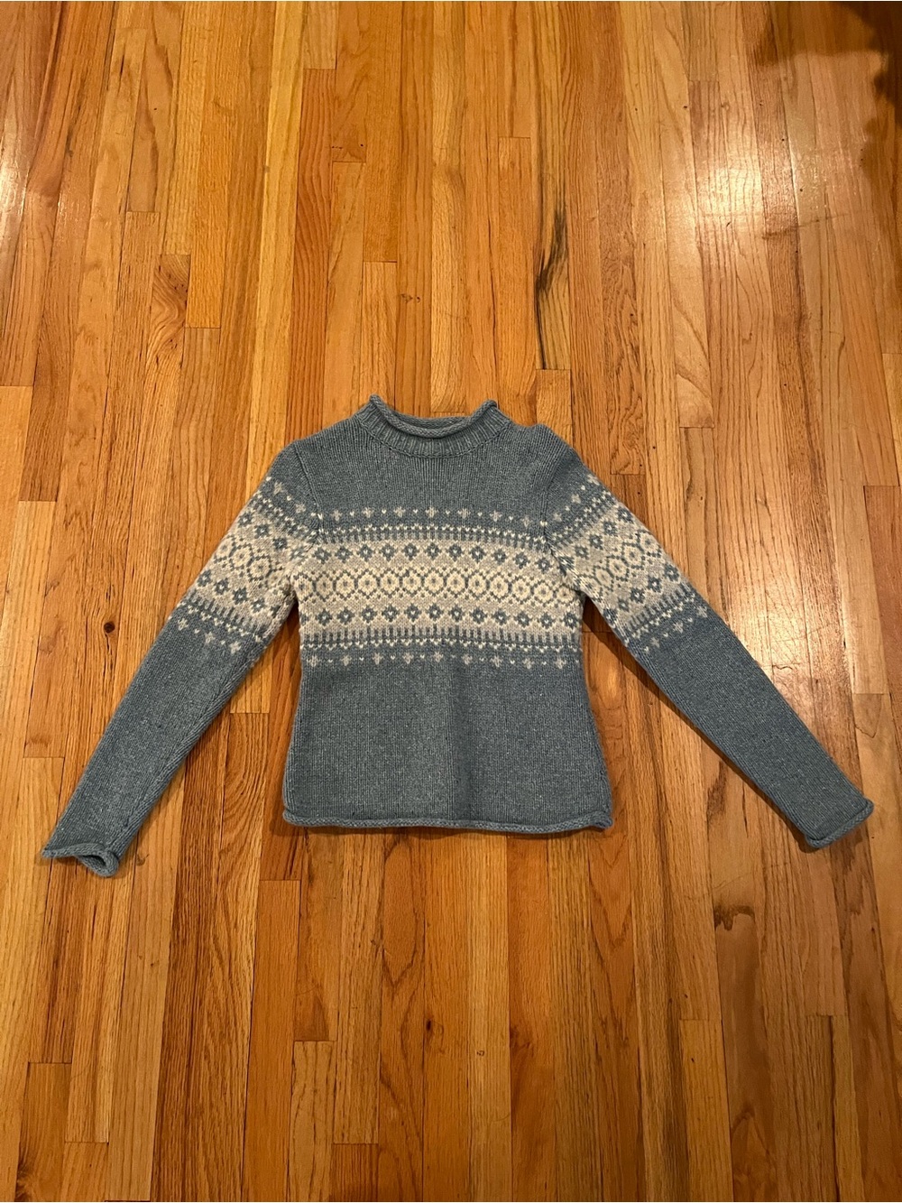 Vintage 90s Y2K L.L. Bean Light Blue and cream sweater size xs wool blend